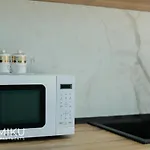 Miku Apartment - Bright 1 Bedroom Apartment At Olympic Residence