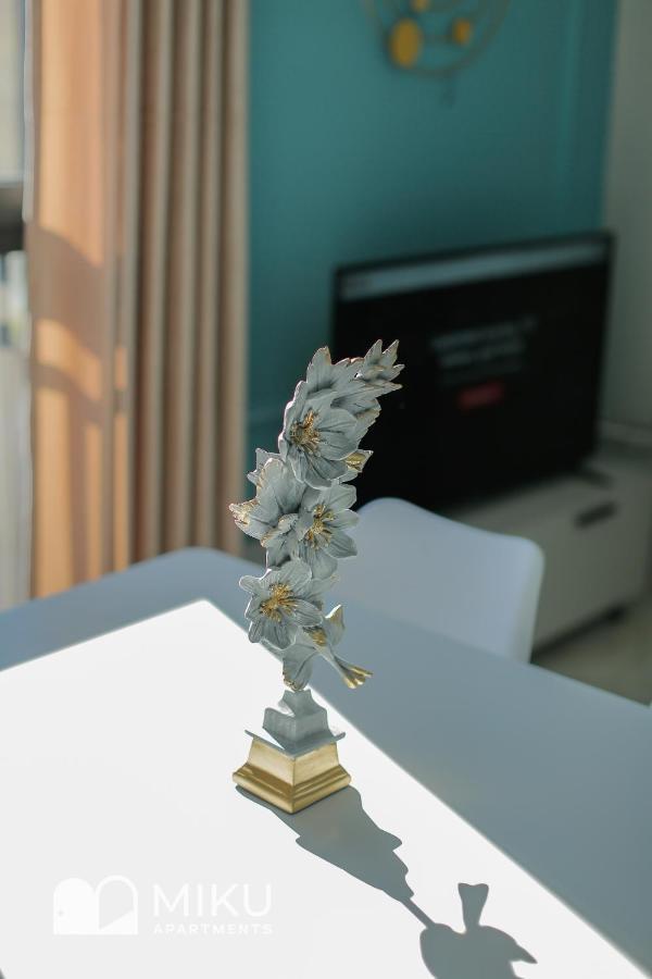 Miku - Bright 1 Bedroom At Olympic Tirana