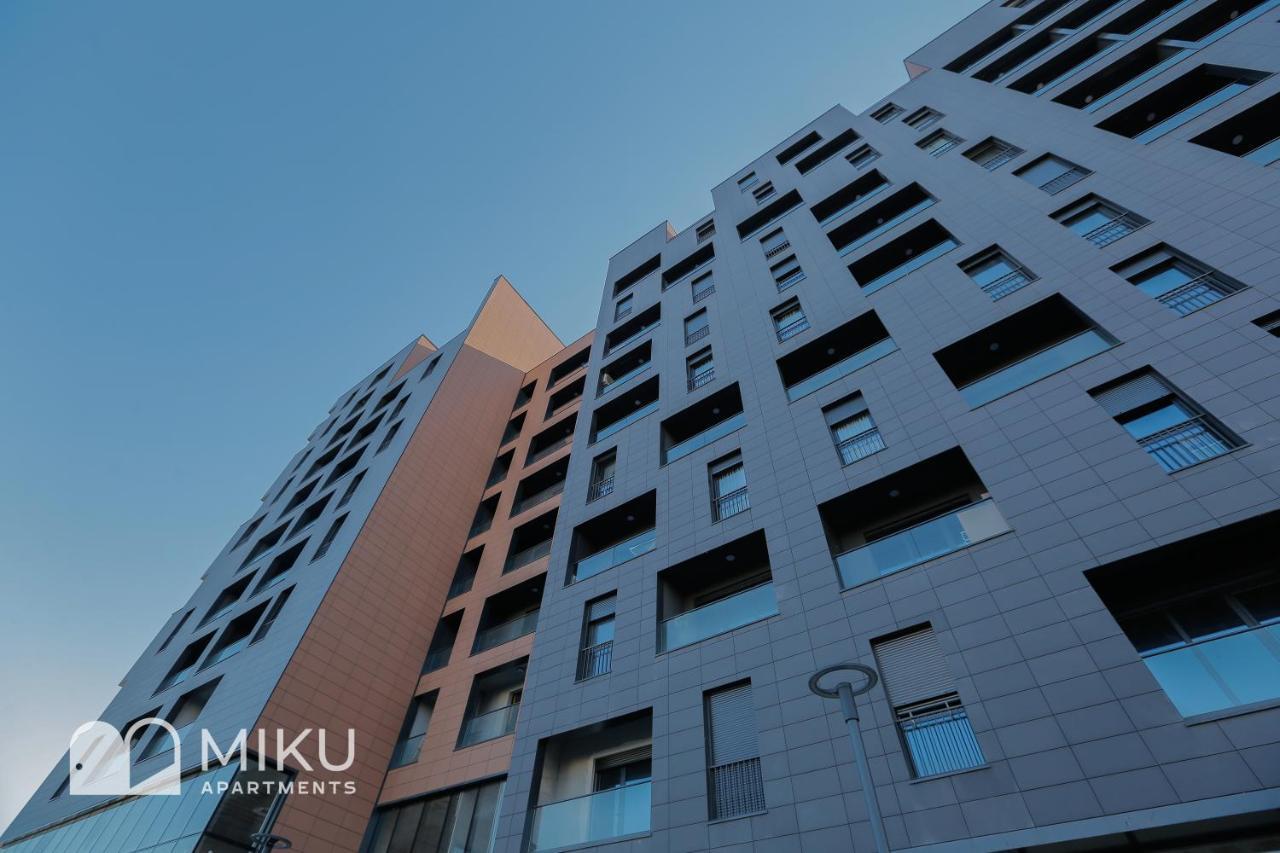 Miku - Bright 1 Bedroom At Olympic Apartament