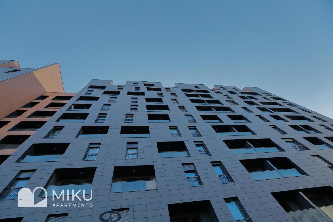 Miku - Bright 1 Bedroom At Olympic Tirana